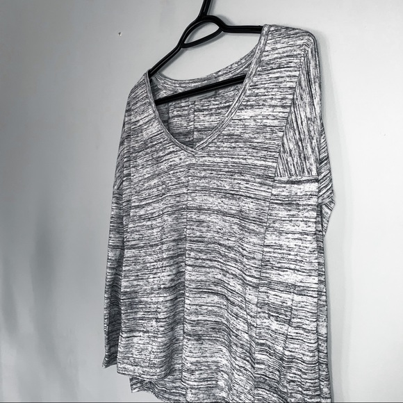 Zara • long sleeved, drop shoulder top - Picture 2 of 5